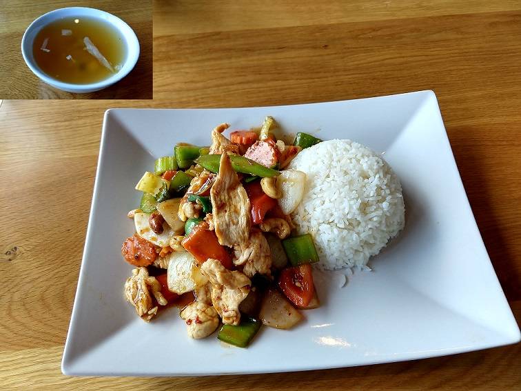 Charm Gai Thai Restaurant | restaurant | 18415 33rd Ave W suite g, Lynnwood, WA 98037, USA | 4256781752 OR +1 425-678-1752