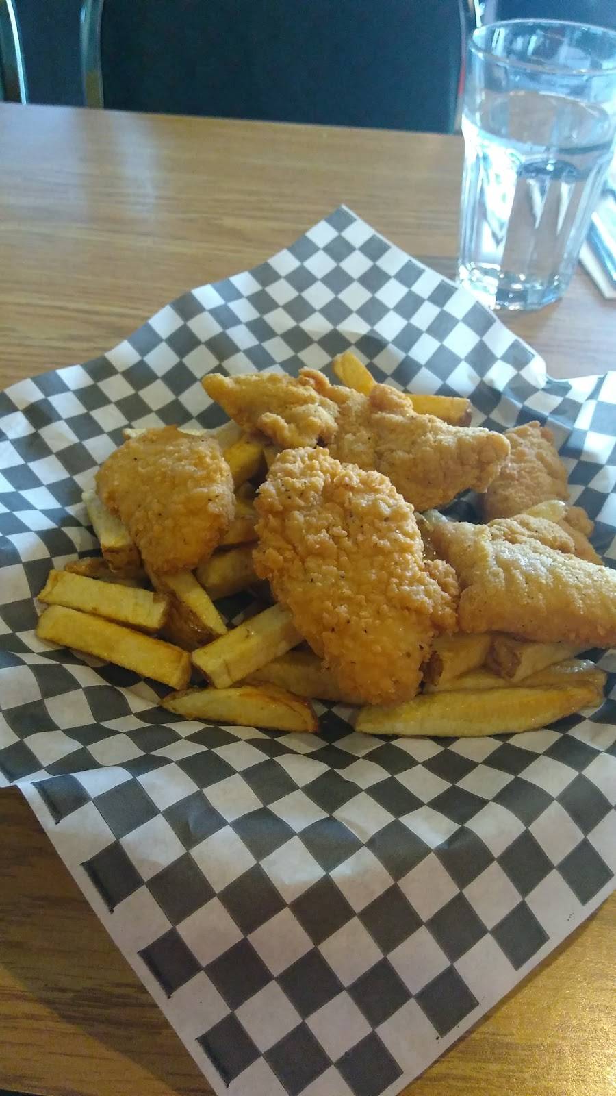 Lord Gainsborough Restaurant | restaurant | 1800 Hyde Park Rd, London, ON N6H 0K1, Canada | 5194724168 OR +1 519-472-4168