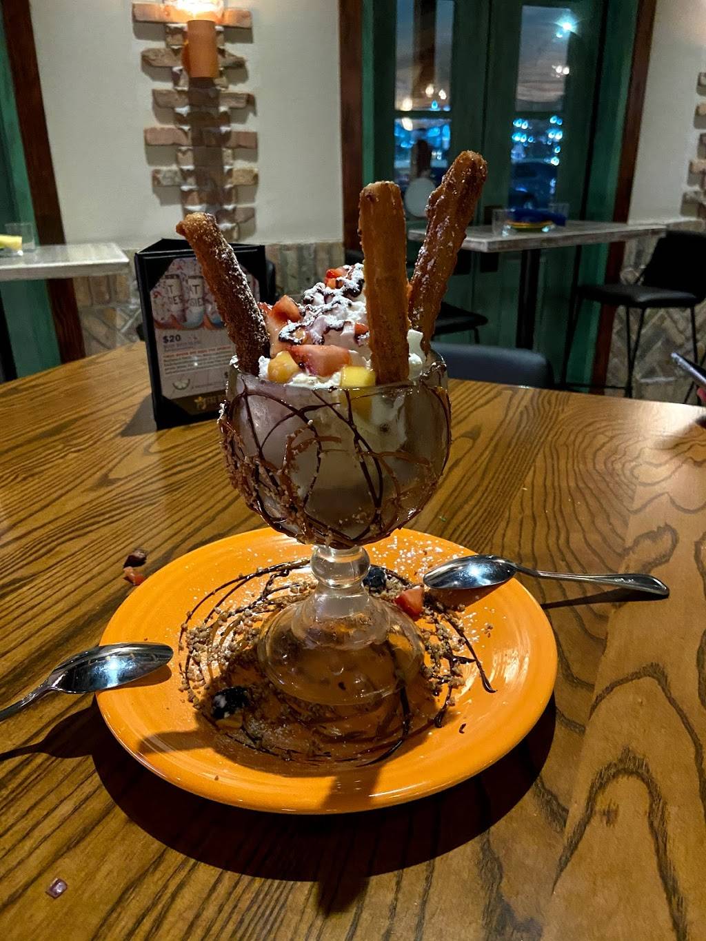 Fat Rosies Taco & Tequila Bar | restaurant | 870 N Meacham Rd, Schaumburg, IL 60173, USA | 8478072850 OR +1 847-807-2850