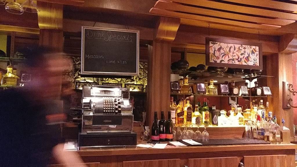 Jalapeno Loco | restaurant | 5067 S Howell Ave, Milwaukee, WI 53207, USA | 4144838300 OR +1 414-483-8300