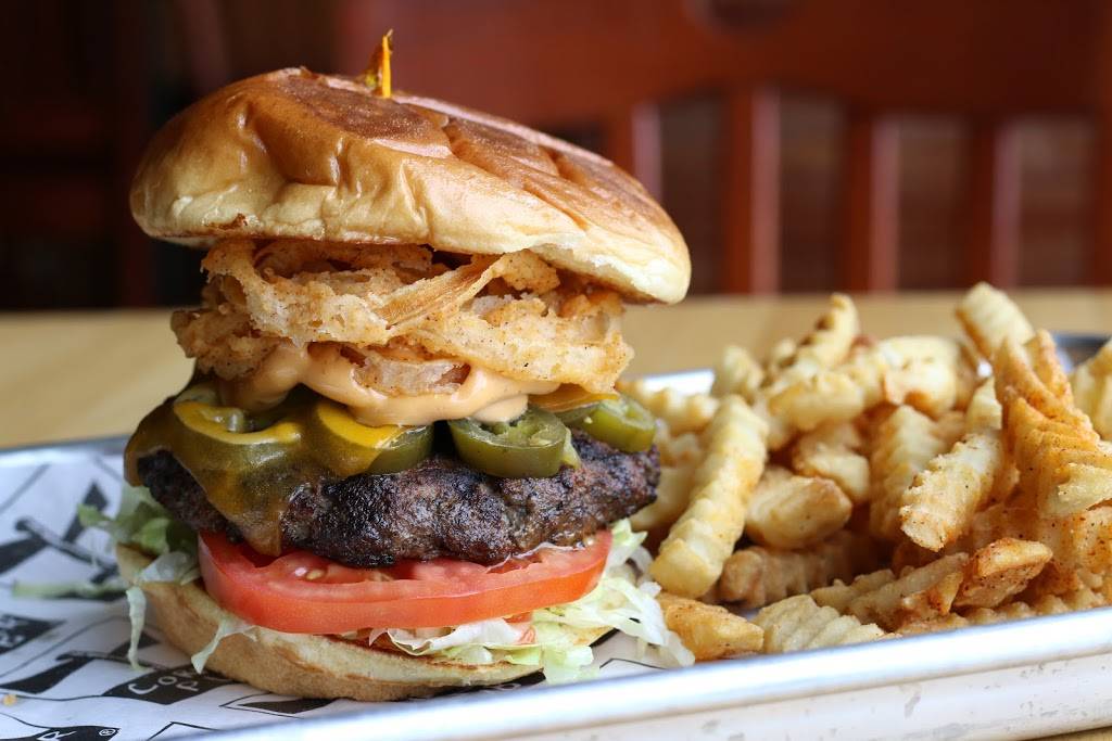 Corner Pub - Brentwood | restaurant | 710 Old Hickory Blvd, Brentwood, TN 37027, USA | 6153769988 OR +1 615-376-9988