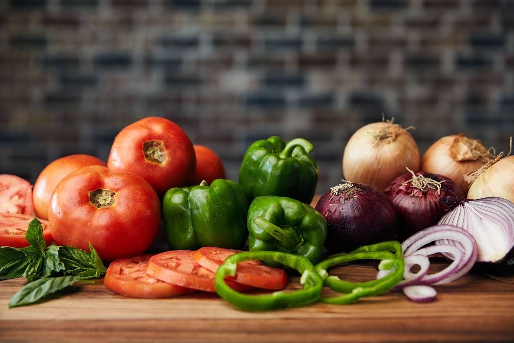 Johnny Bruscos New York Style Pizza | meal takeaway | 2111 N Roan St, Johnson City, TN 37601, USA | 4234774992 OR +1 423-477-4992