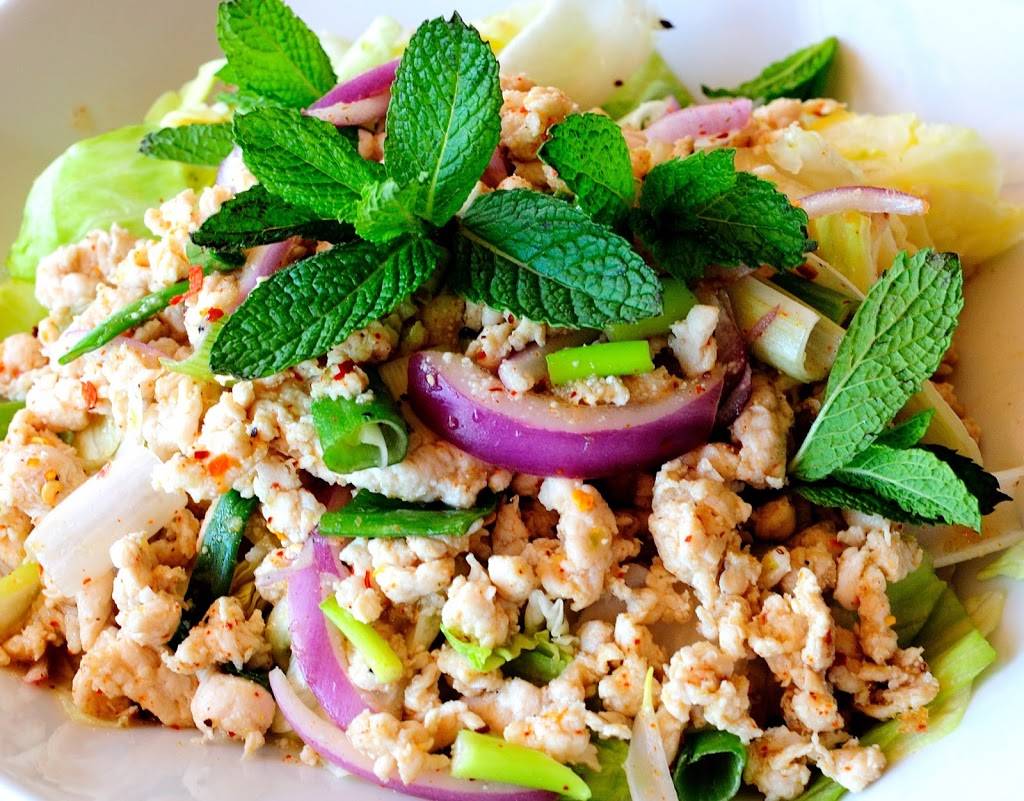 A La Carte Thai Bistro | restaurant | 12404 Washington Blvd, Los Angeles, CA 90066, USA | 3103909905 OR +1 310-390-9905