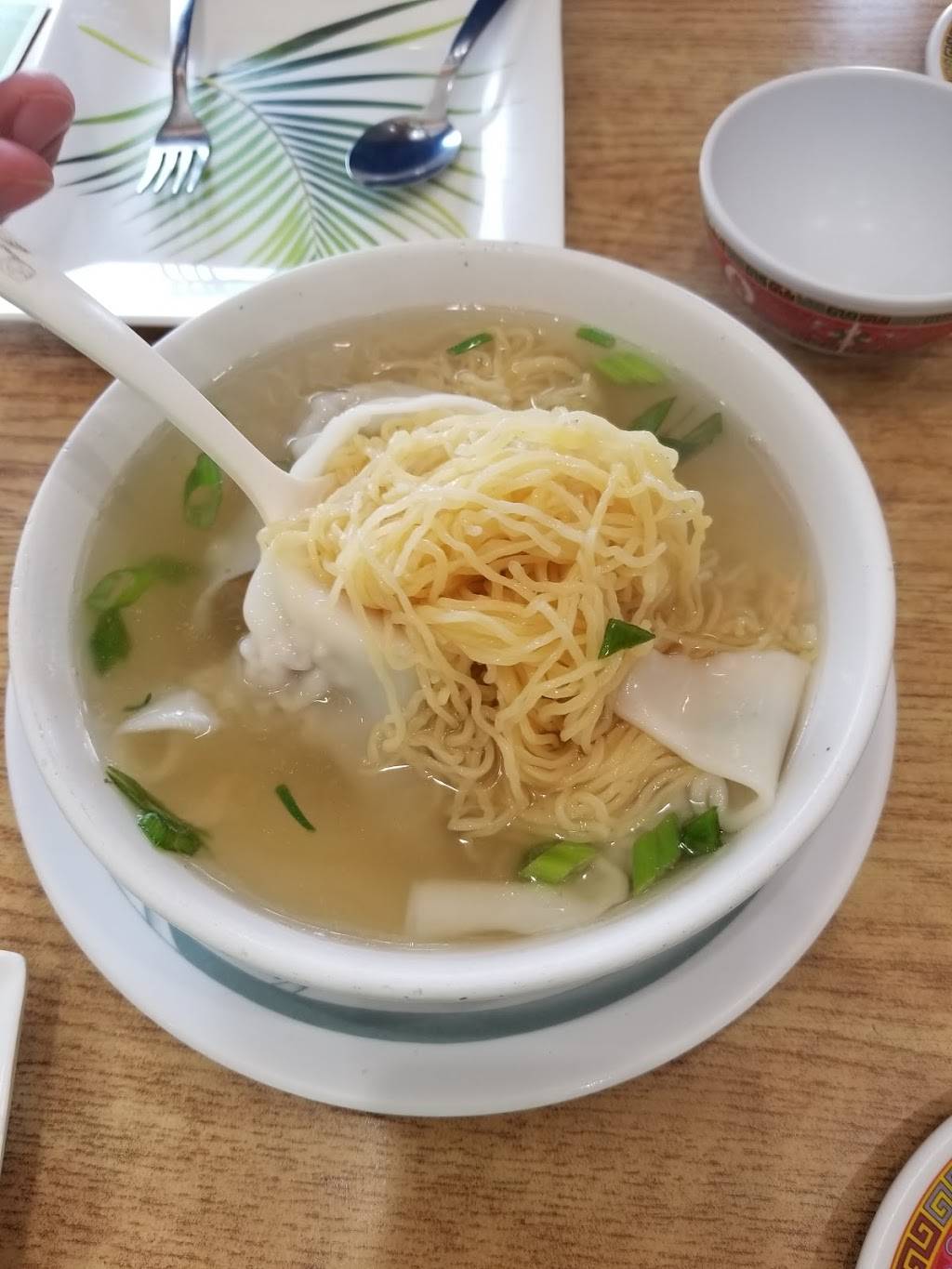 Cids Ma Mon Luk | restaurant | 9182 W Golf Rd, Des Plaines, IL 60016, USA | 8476358281 OR +1 847-635-8281