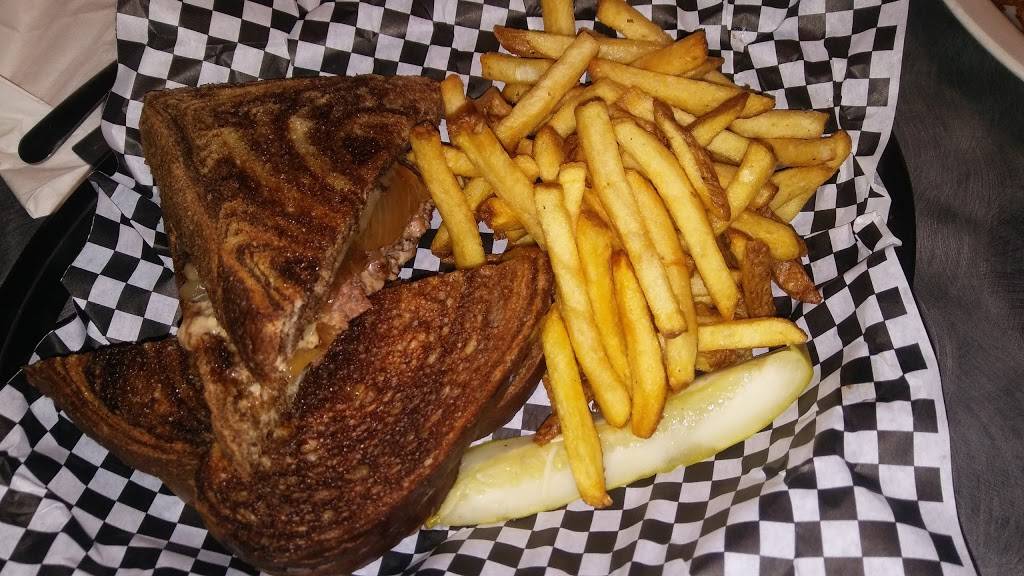 Sports Station | restaurant | 409 N Railroad Ave, Loveland, CO 80537, USA | 9704618825 OR +1 970-461-8825