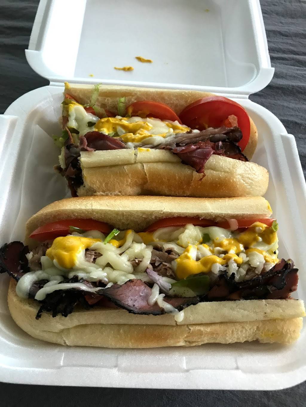 Gilis Subs & Pizza | cafe | 2804 N 29th Ave, Hollywood, FL 33020, USA | 9549266300 OR +1 954-926-6300