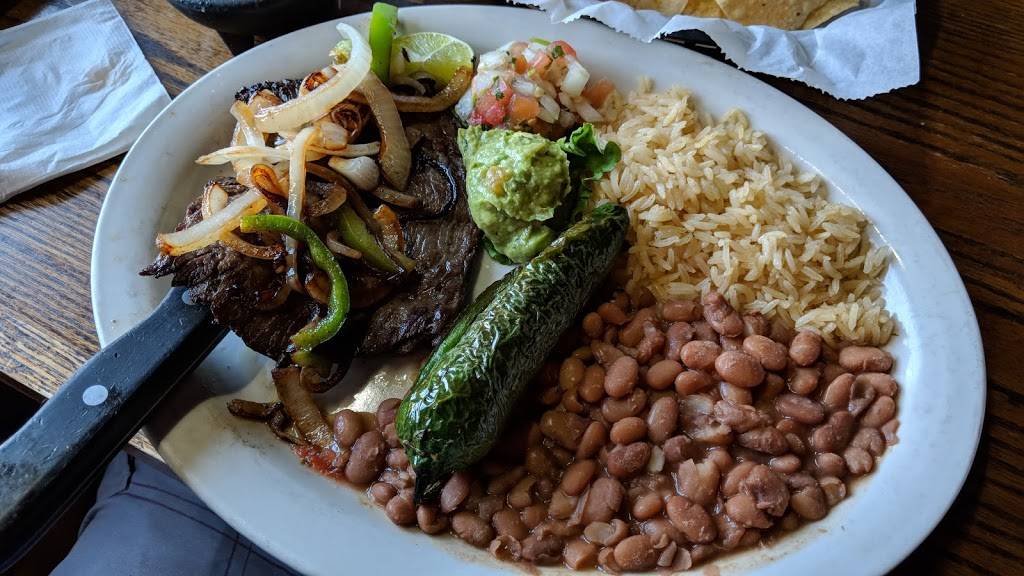 Pecinas Mexican Cafe | restaurant | 316 S Choctaw Ave, El Reno, OK 73036, USA | 4052621909 OR +1 405-262-1909