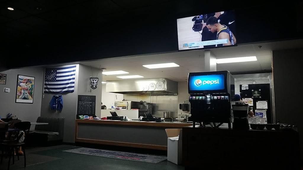 Grand Slam Pizza | restaurant | 1910 Shadowridge Dr #101, Vista, CA 92081, USA | 7605991199 OR +1 760-599-1199