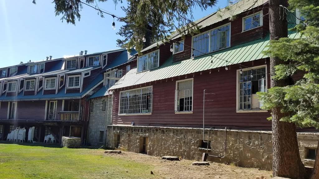 Strawberry Lodge | restaurant | 17510 US-50, Kyburz, CA 95720, USA | 5306597200 OR +1 530-659-7200