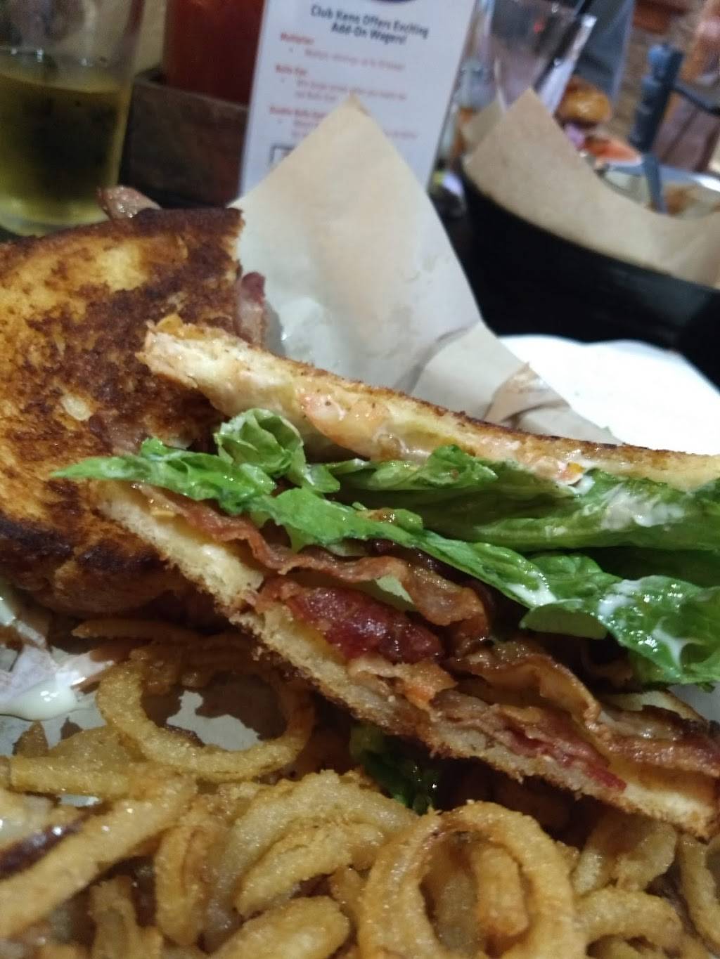 Barstool Mountain Saloon | restaurant | 1104 Bagnell Dam Blvd, Lake Ozark, MO 65049, USA | 5736931887 OR +1 573-693-1887