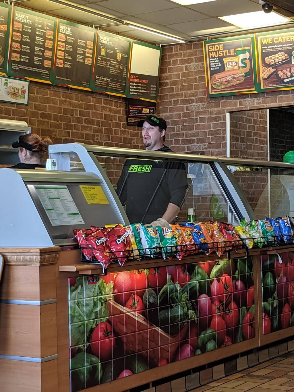 Subway | restaurant | 66 South Highway 400, Dawsonville, GA 30534, USA | 7063802559 OR +1 706-380-2559