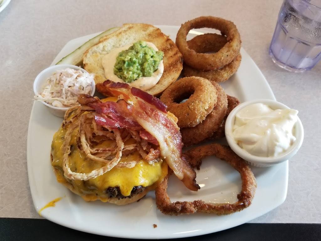 Majestic Diner | restaurant | 1045 NJ-17, Ramsey, NJ 07446, USA | 2019628750 OR +1 201-962-8750