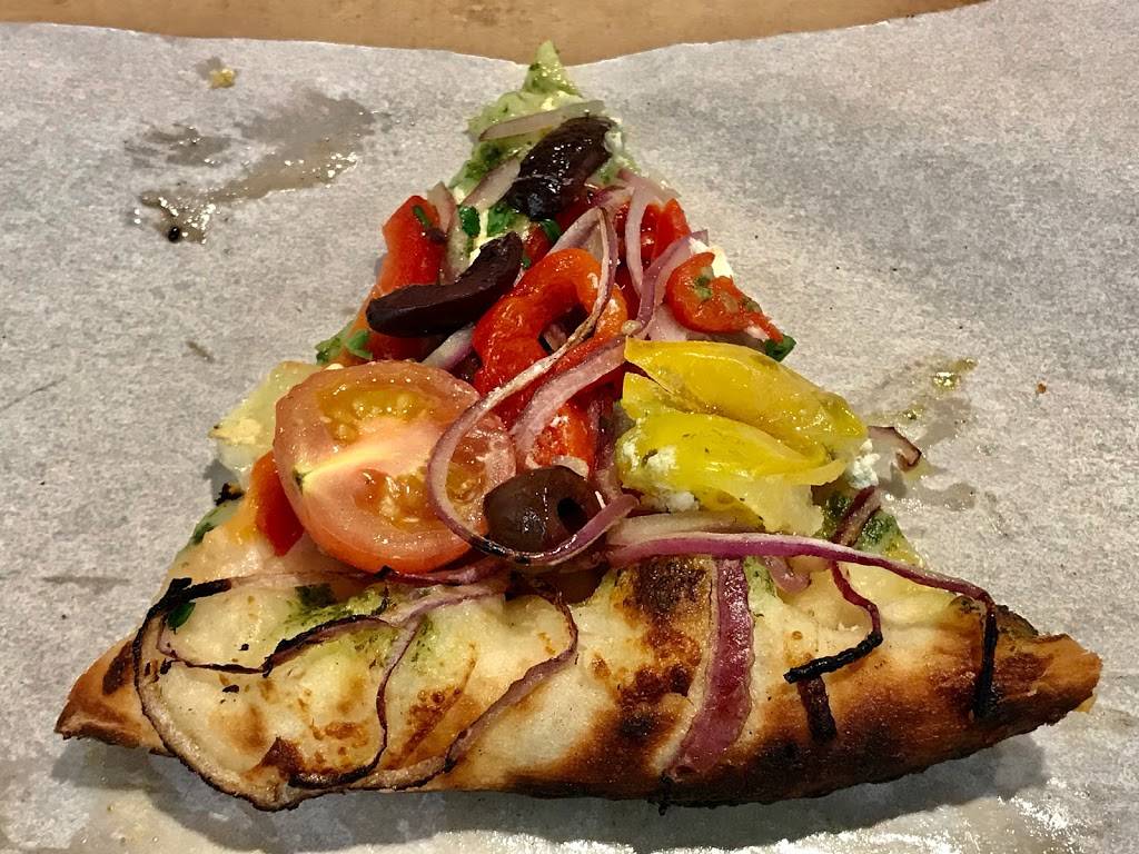 Wolfgang Puck Express | cafe | 1 Harborside Dr, Boston, MA 02128, USA | 6176346031 OR +1 617-634-6031