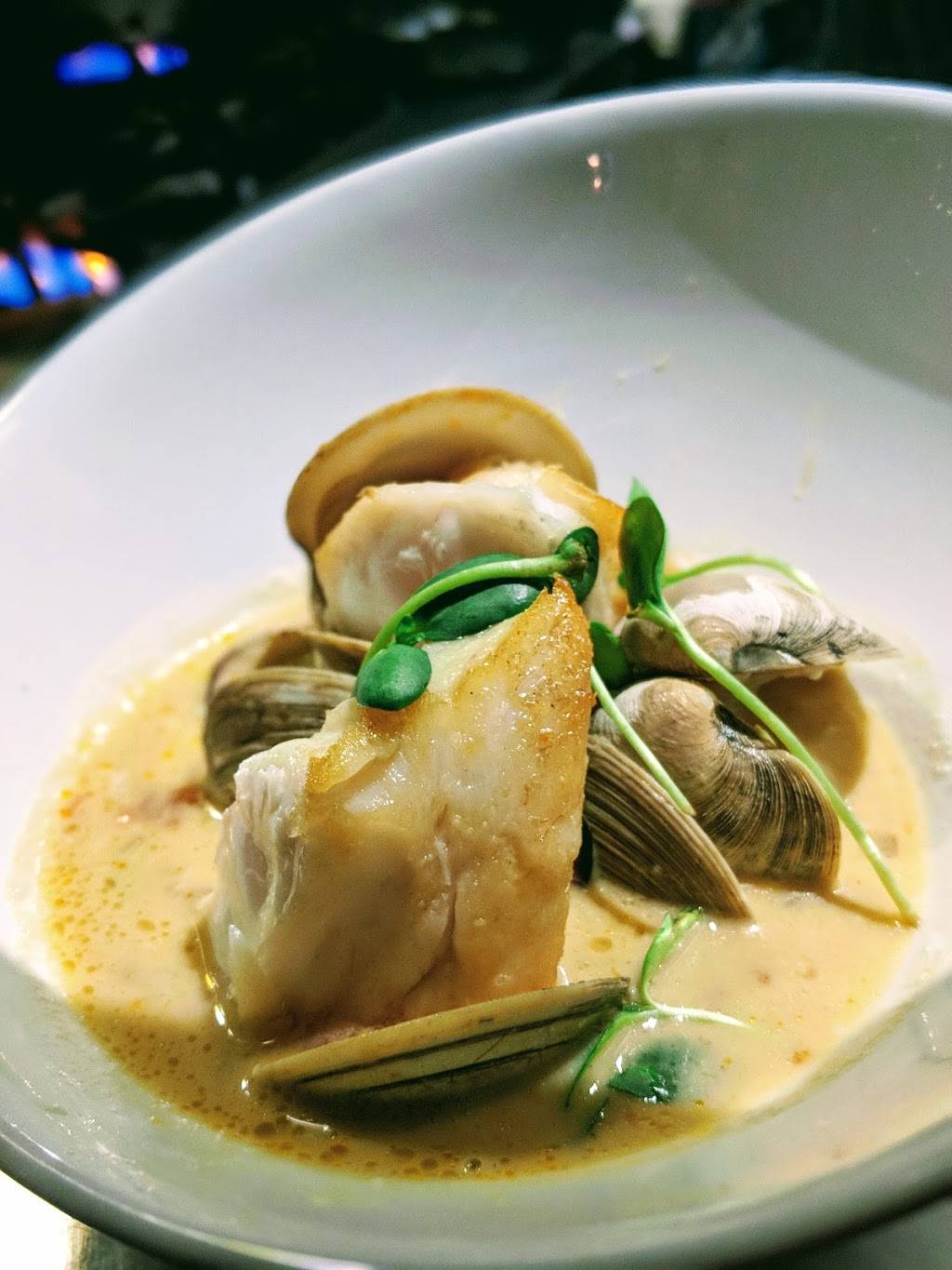 Umami Asian Kitchen | restaurant | 42 N Main St, Chagrin Falls, OH 44022, USA | 4402478600 OR +1 440-247-8600