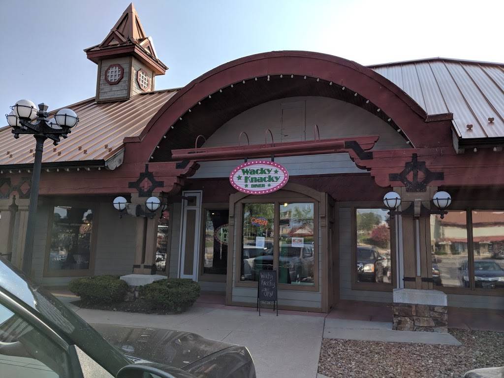 Wacky Knacky Diner | restaurant | 4540 Osage Beach Pkwy outlet mall, Osage Beach, MO 65065, USA | 5736931900 OR +1 573-693-1900