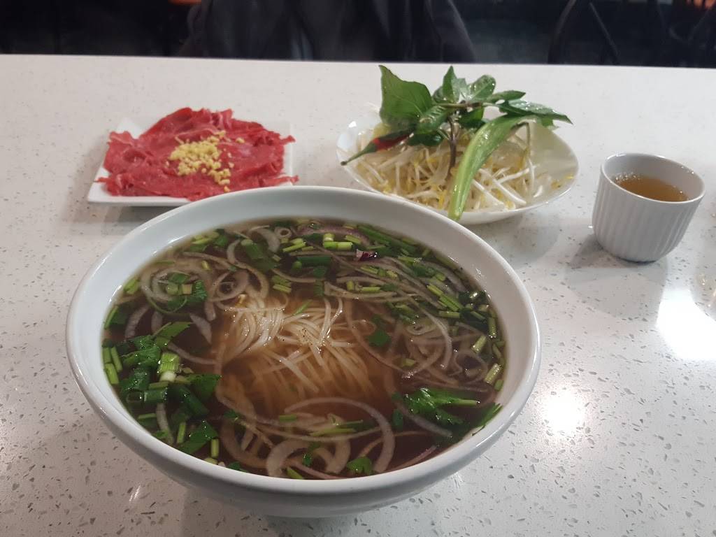 Huong Viet | restaurant | 1750 St Clair Ave W, Toronto, ON M6N 1J3, Canada | 4166588088 OR +1 416-658-8088