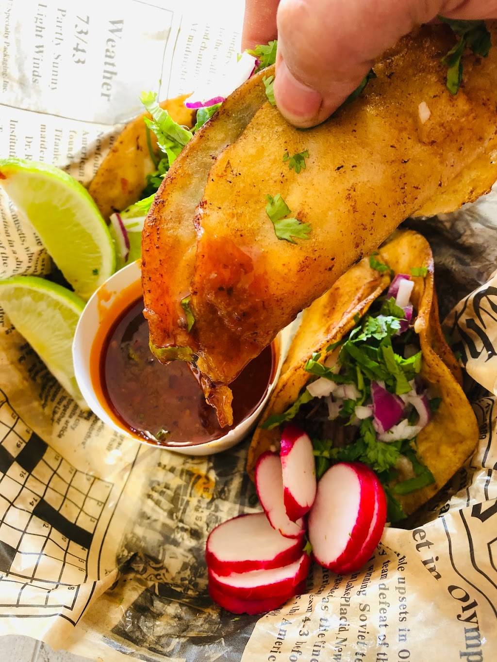 El Guapo | restaurant | 11106 Hull Street Rd, Midlothian, VA 23112, USA | 8044472452 OR +1 804-447-2452