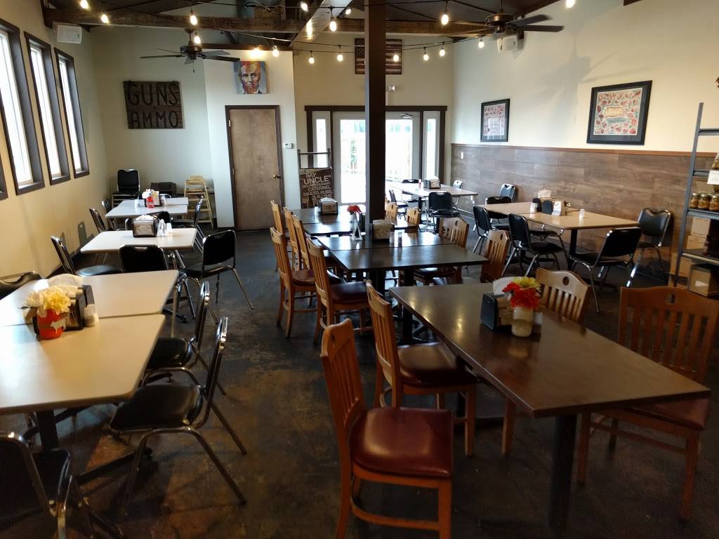 Uncle Joes | restaurant | 201 Taylor St, Ina, IL 62846, USA | 6184375337 OR +1 618-437-5337