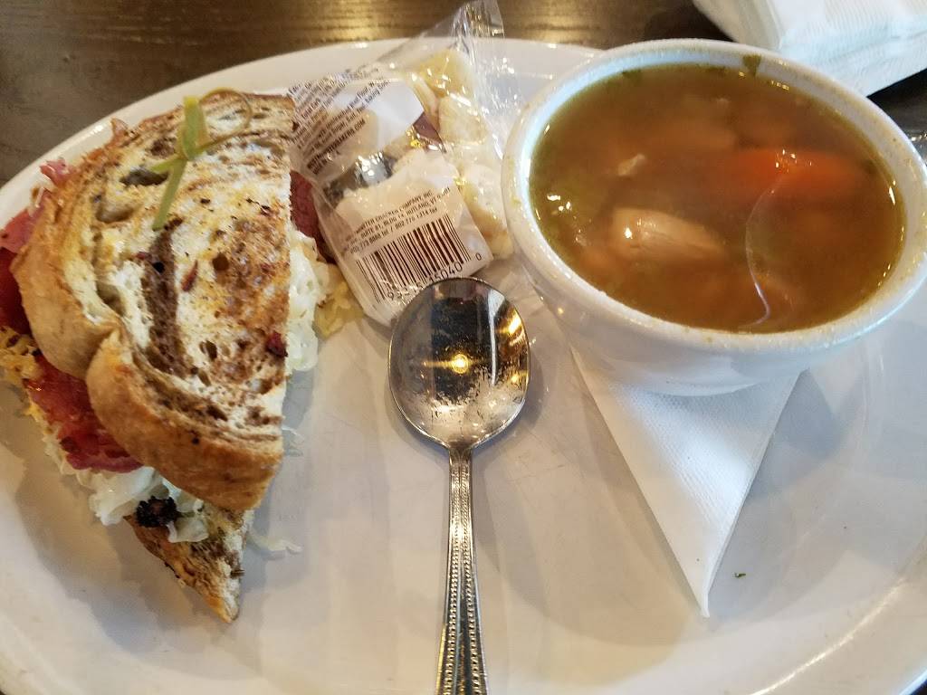 Trumans Tap & Grill | restaurant | 11161 E State Rd 70 #100, Lakewood Ranch, FL 34202, USA | 9417551800 OR +1 941-755-1800