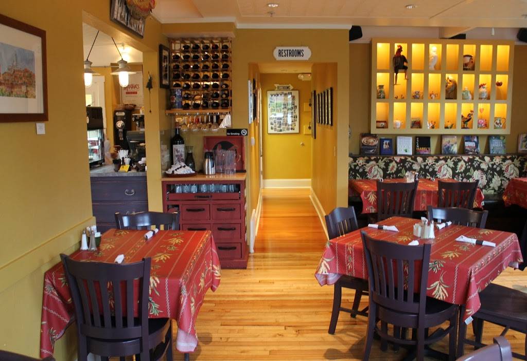 Marthas Leelanau Table | cafe | 413 N St Joseph St, Suttons Bay, MI 49682, USA | 2312712344 OR +1 231-271-2344