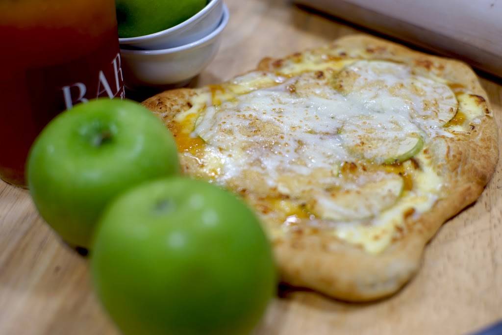 Twincade | restaurant | 108 N Broad St, Griffith, IN 46319, USA | 2192379980 OR +1 219-237-9980