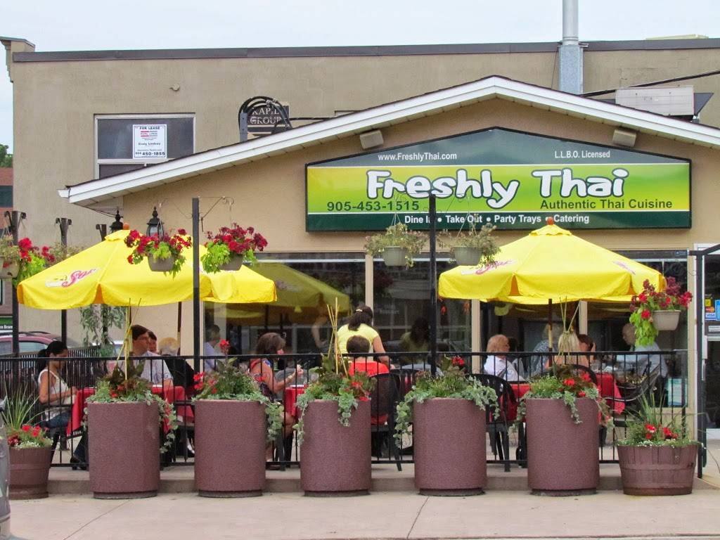 Freshly Thai | restaurant | 48 Queen St W, Brampton, ON L6X 1A1, Canada | 9054531515 OR +1 905-453-1515