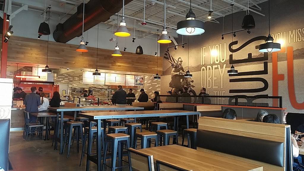 Blaze Pizza | meal takeaway | 15 U.S. 9, Manalapan Township, NJ 07726, USA | 7327861822 OR +1 732-786-1822