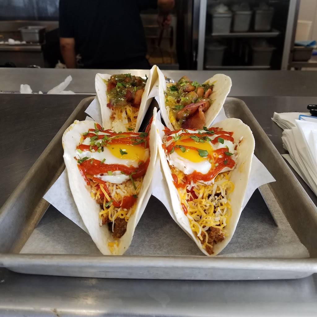 Con Quesos Fusion Tacos | restaurant | 2016 M.L.K. Jr Blvd #8, Fayetteville, AR 72701, USA | 4792498495 OR +1 479-249-8495