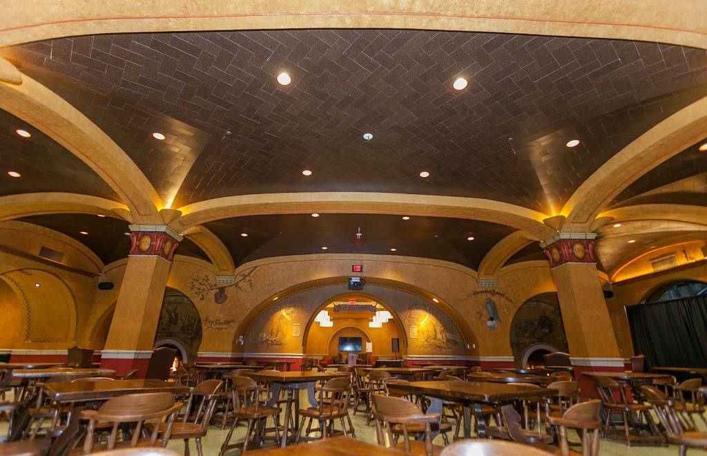 Der Rathskeller | restaurant | 800 Langdon St room 1211, Madison, WI 53706, USA | 6082627324 OR +1 608-262-7324