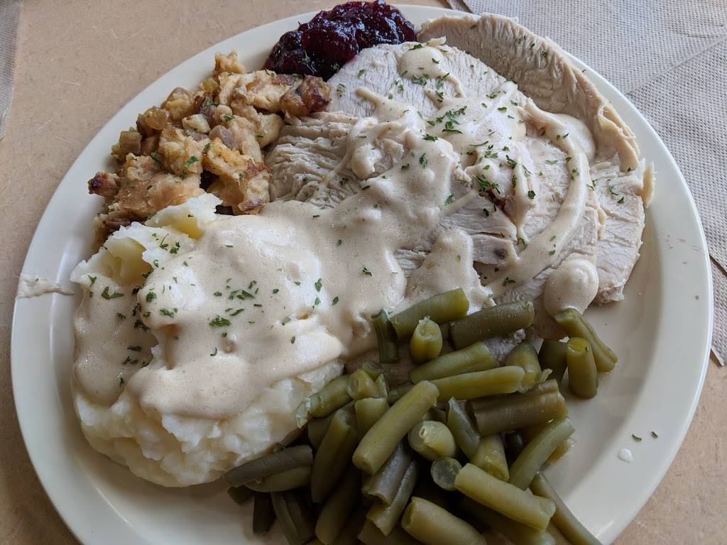 Charleys Deli & Grille | cafe | 16873 Haggerty Rd, Northville, MI 48168, USA | 7344201600 OR +1 734-420-1600