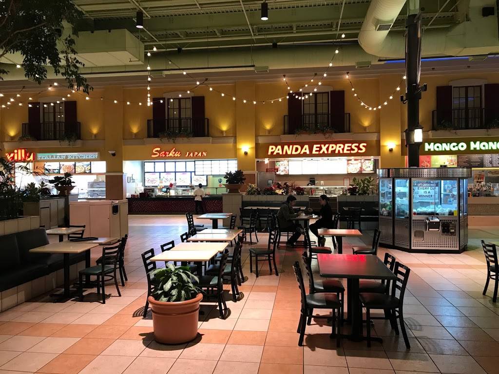 Panda Express | meal takeaway | 2000 N Neil St, Champaign, IL 61820, USA | 2173567700 OR +1 217-356-7700