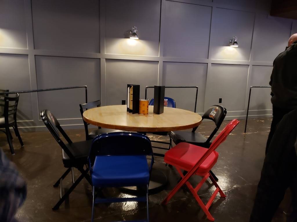 Smokys Concession Stand | restaurant | 732 South Main St, Lapel, IN 46051, USA | 7655344111 OR +1 765-534-4111