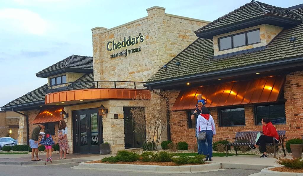 Cheddars Scratch Kitchen | restaurant | 10366 77th St, Pleasant Prairie, WI 53158, USA | 2626971657 OR +1 262-697-1657