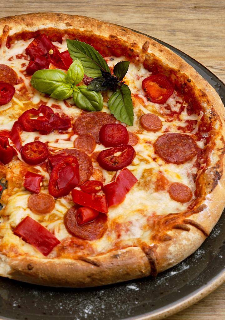 Amigos Pizza | restaurant | 6400 International Dr suite 160, Orlando, FL 32819, USA | 4072035522 OR +1 407-203-5522