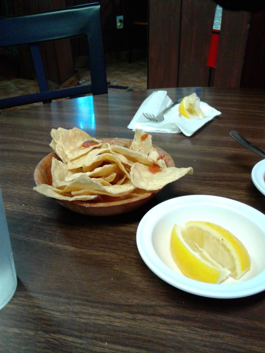 El Taquito | restaurant | 912 N Chester Ave, Bakersfield, CA 93308, USA | 6613938080 OR +1 661-393-8080