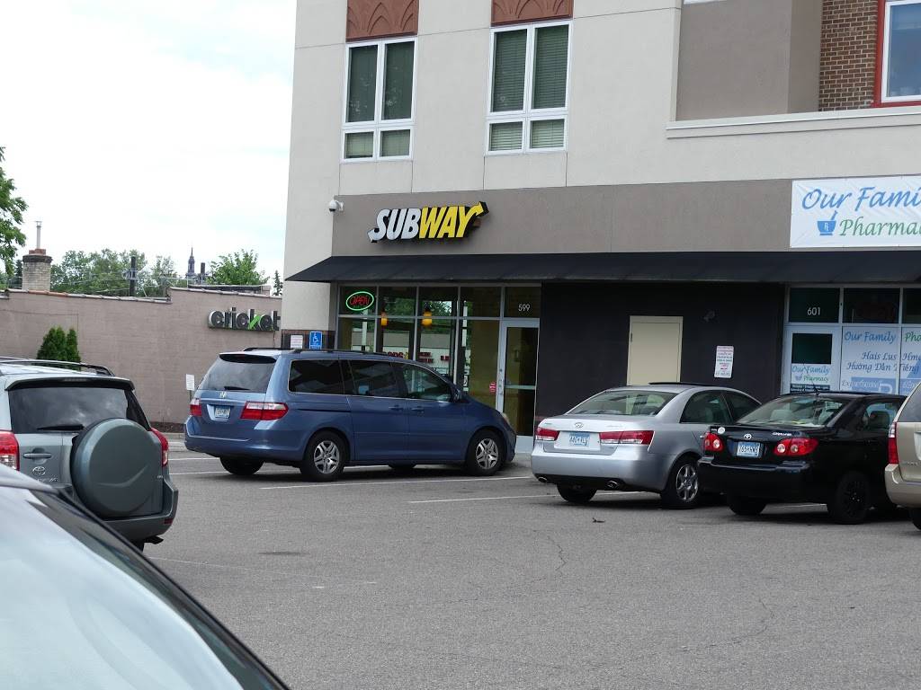 Subway Restaurants | restaurant | 599 University Ave W, St Paul, MN 55103, USA | 6512248845 OR +1 651-224-8845