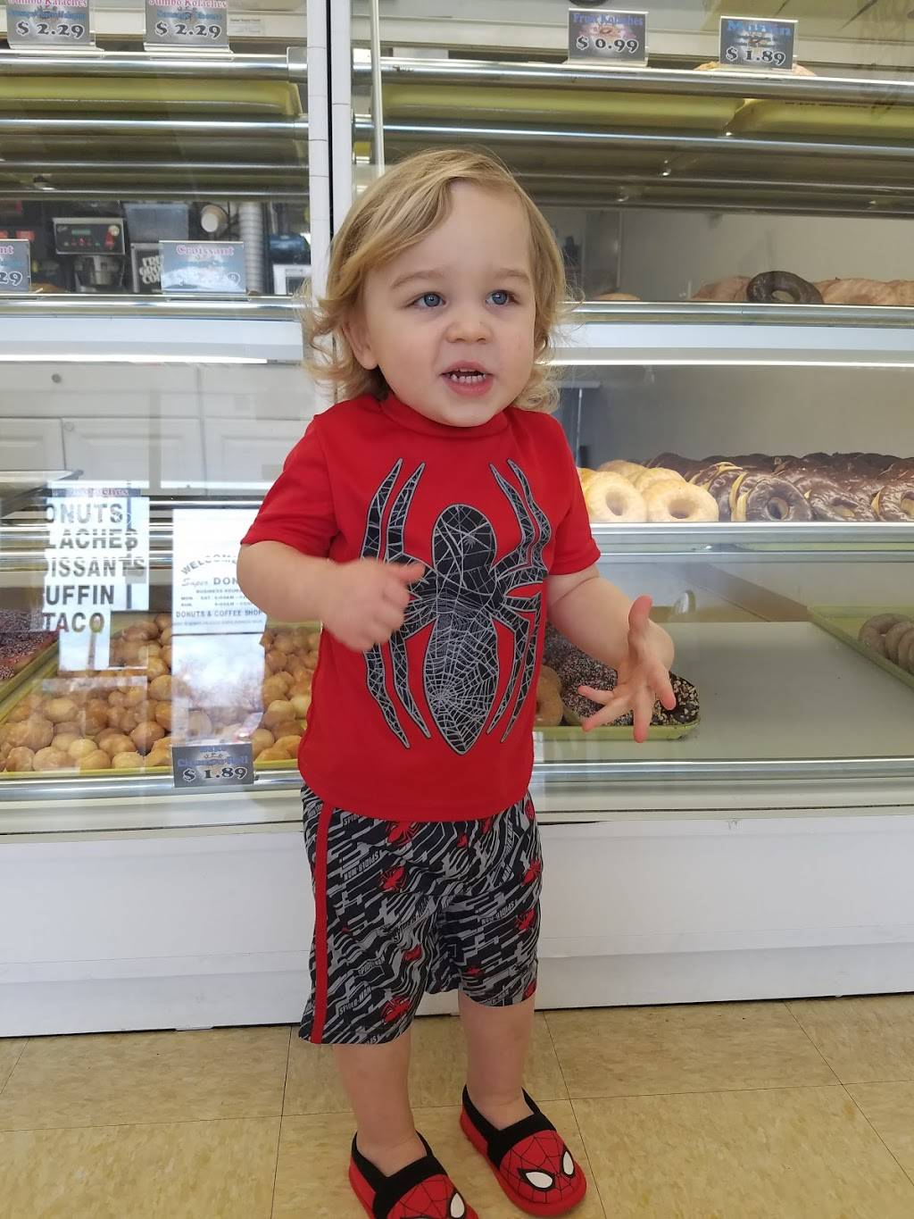 Super Donuts 8 | bakery | 1395 US-183, Leander, TX 78641, USA | 5125289090 OR +1 512-528-9090