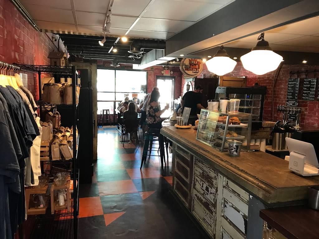 Smelly Cat Coffee House & Roastery | cafe | 514 E 36th St, Charlotte, NC 28205, USA | 7043749656 OR +1 704-374-9656