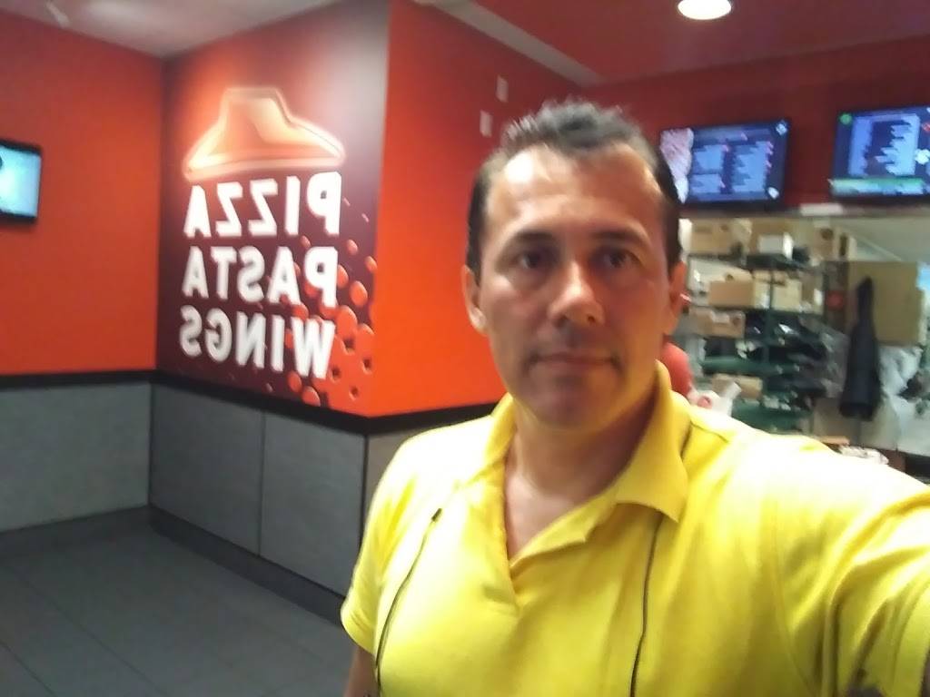 Pizza Hut | meal takeaway | 6728 Forest Hill Blvd, Greenacres, FL 33413, USA | 5614391686 OR +1 561-439-1686