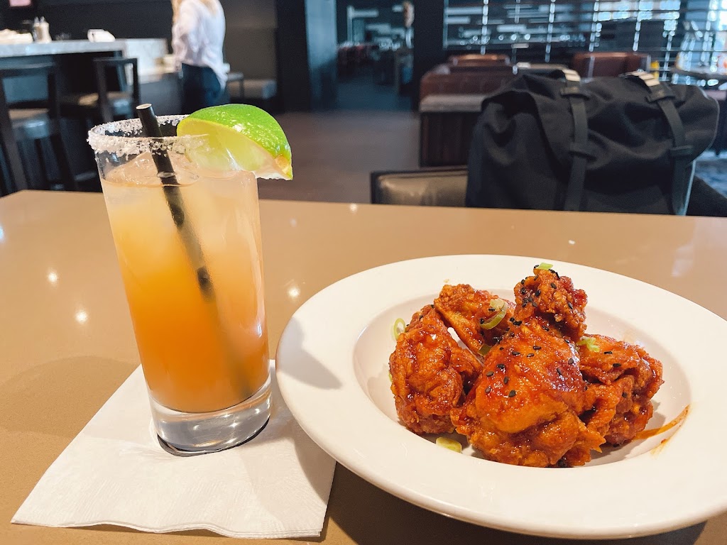 Hillside Tavern | restaurant | 1010 Northgate Dr, San Rafael, CA 94903, USA | 4154798800 OR +1 415-479-8800