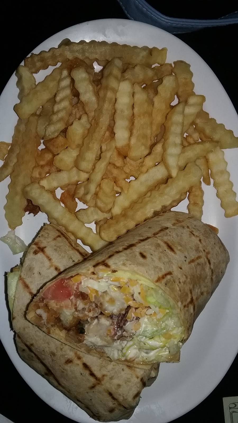 46 Bar | restaurant | 3015 E Apple Ave, Muskegon, MI 49442, USA | 2317667478 OR +1 231-766-7478