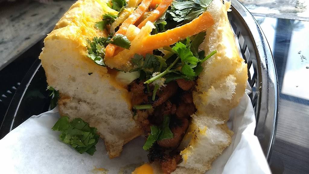 Boba Lounge & Cafe | restaurant | 1542 U.S. 31 W Bypass Suite 6, Bowling Green, KY 42101, USA | 2709040636 OR +1 270-904-0636