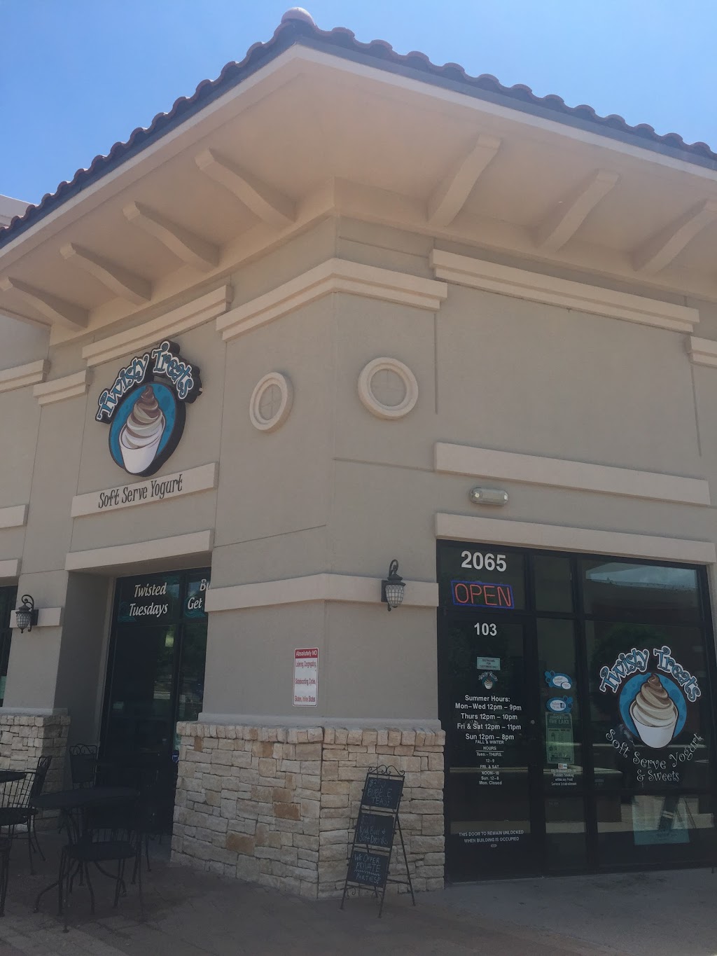 Twisty Treats | bakery | 2065 Summer Lee Dr, Rockwall, TX 75032, USA | 2147710801 OR +1 214-771-0801