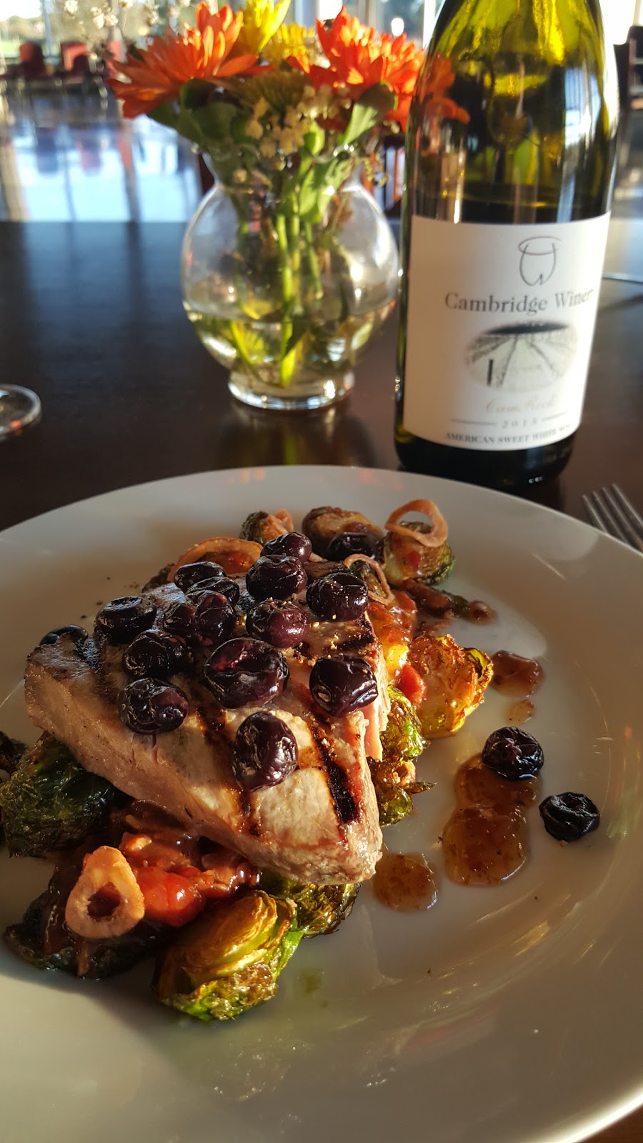 Cambridge Winery | restaurant | 600 Kenseth Way, Cambridge, WI 53523, USA | 6084232348 OR +1 608-423-2348