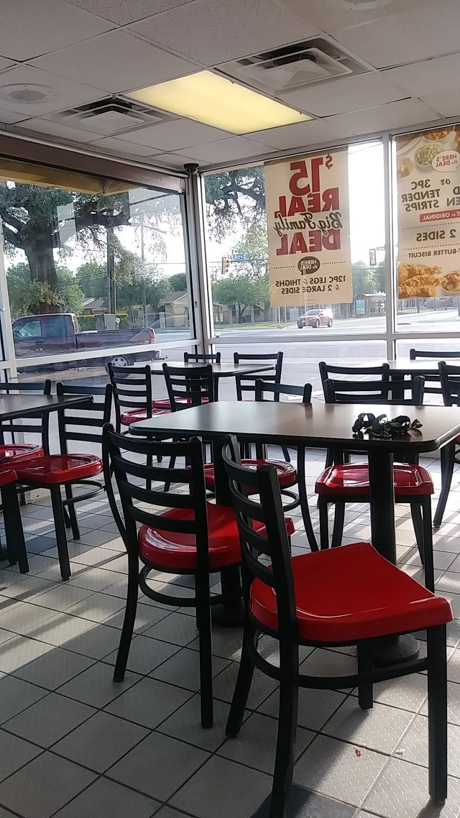 Churchs Chicken | restaurant | 1318 S Ww White Rd, San Antonio, TX 78220, United States | 2103334930 OR +1 210-333-4930