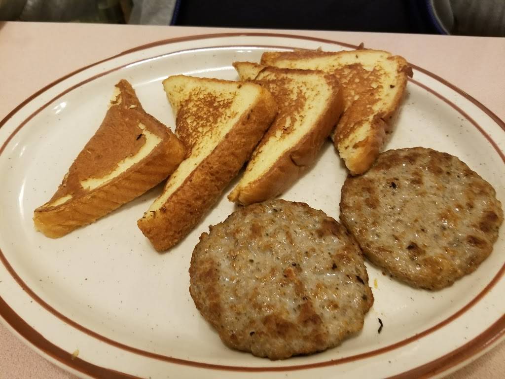 Country Club Diner | restaurant | 1743 East Ave, Rochester, NY 14610, USA | 5852717710 OR +1 585-271-7710