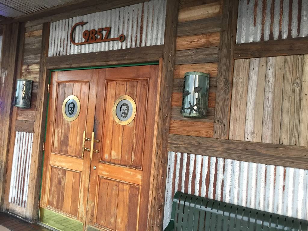 Flanigans Seafood Bar and Grill | restaurant | 9857 SW 40th St, Miami, FL 33165, USA | 3052077427 OR +1 305-207-7427