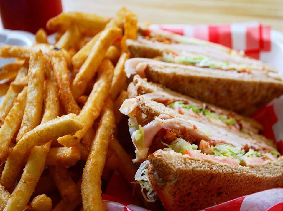 Pizza World | meal delivery | 44 Jefferson Ave, Salem, MA 01970, USA | 9787449111 OR +1 978-744-9111