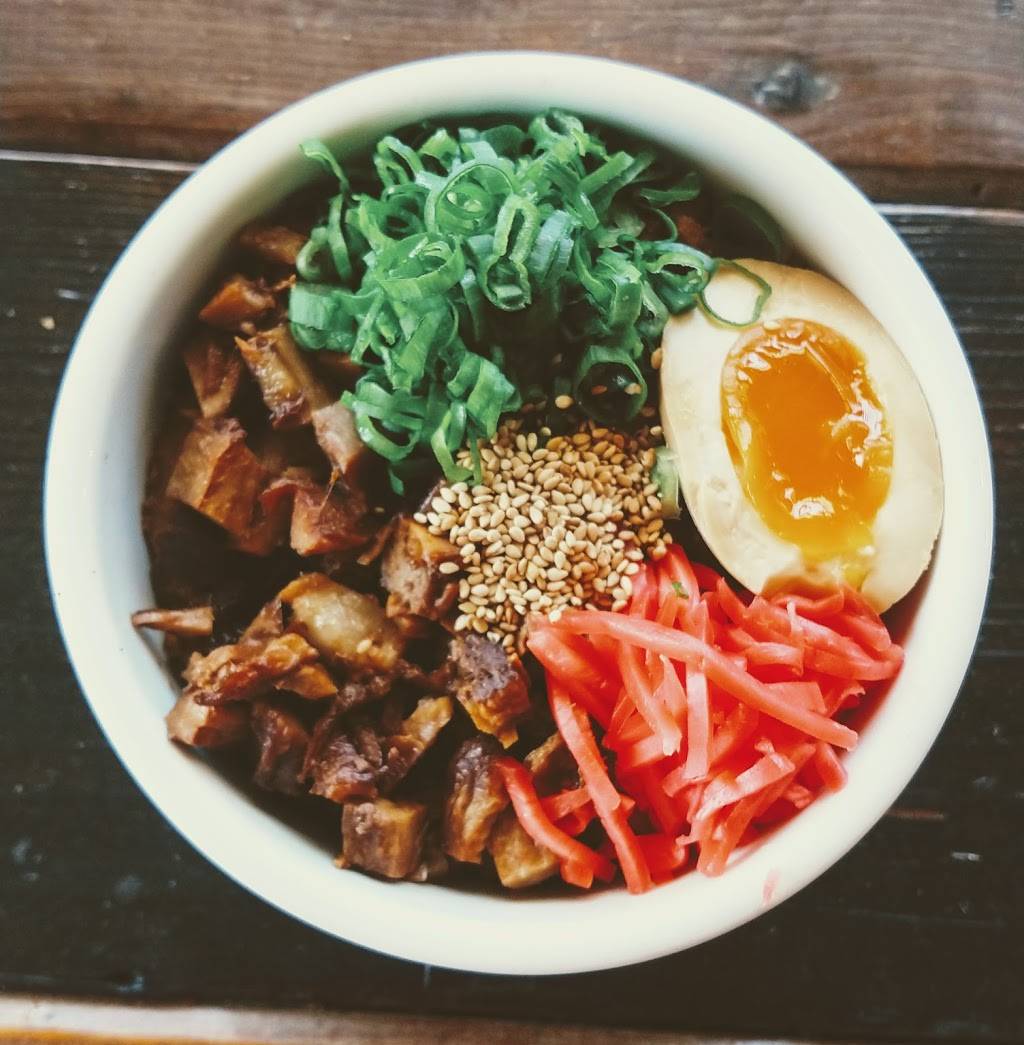 Mexipon Ramen & Curry Bar | restaurant | Virgilio Uribe 649, Zona Centro, 22800 Ensenada, B.C., Mexico | 016461757899 OR +52 646 175 7899