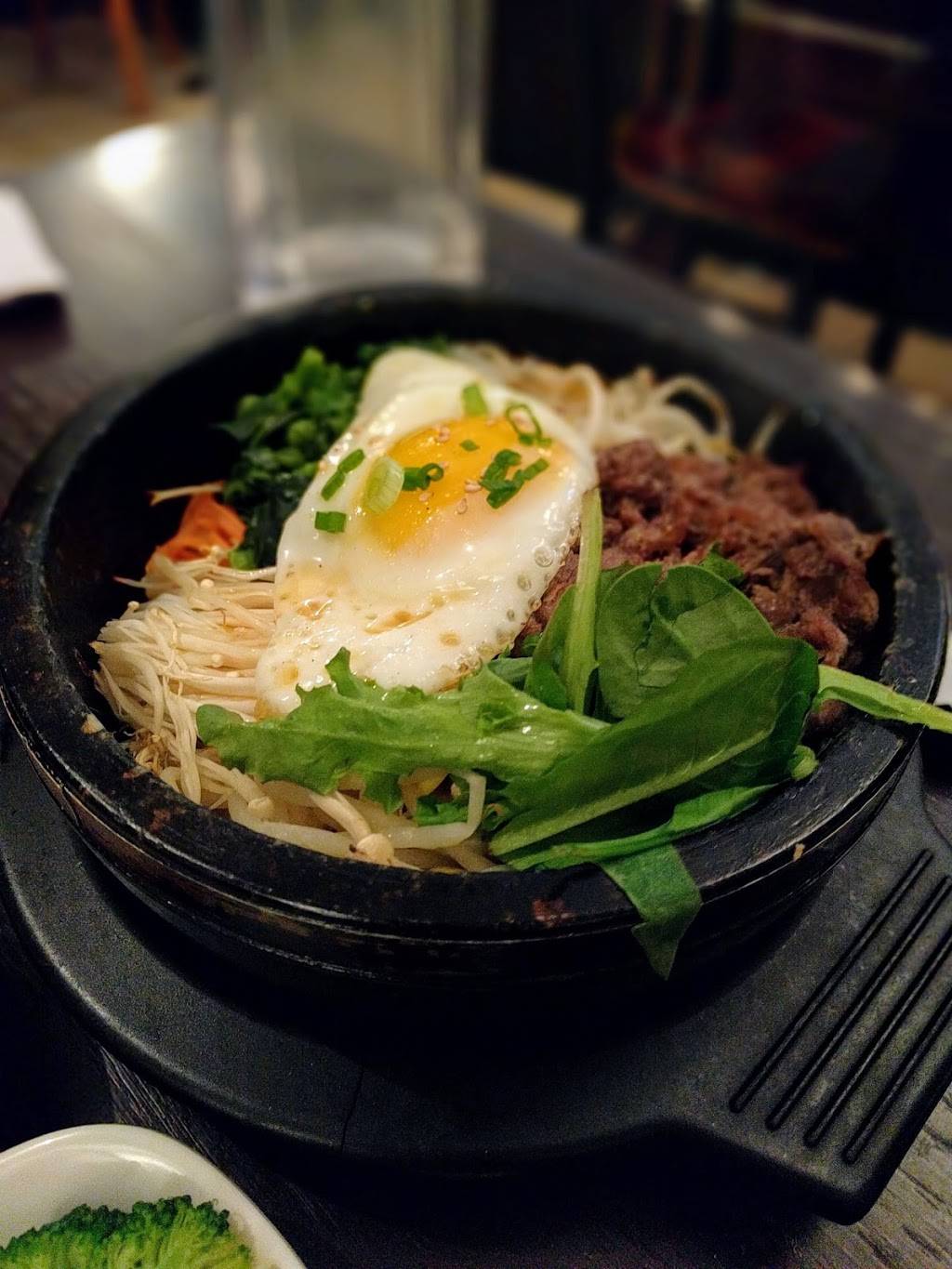 The Crew | restaurant | 1330 Noriega St, San Francisco, CA 94122, USA | 4156658548 OR +1 415-665-8548